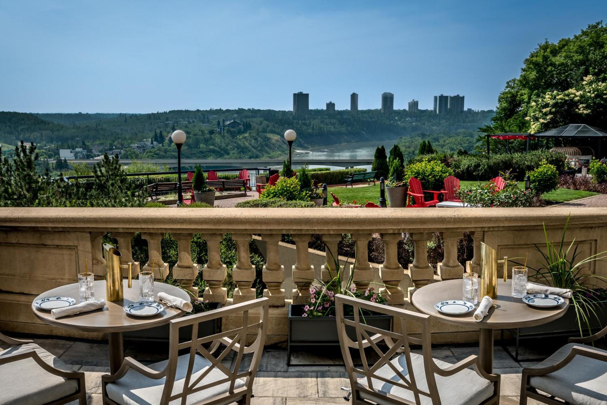 Fairmont Hotel Macdonald Edmonton Extérieur photo