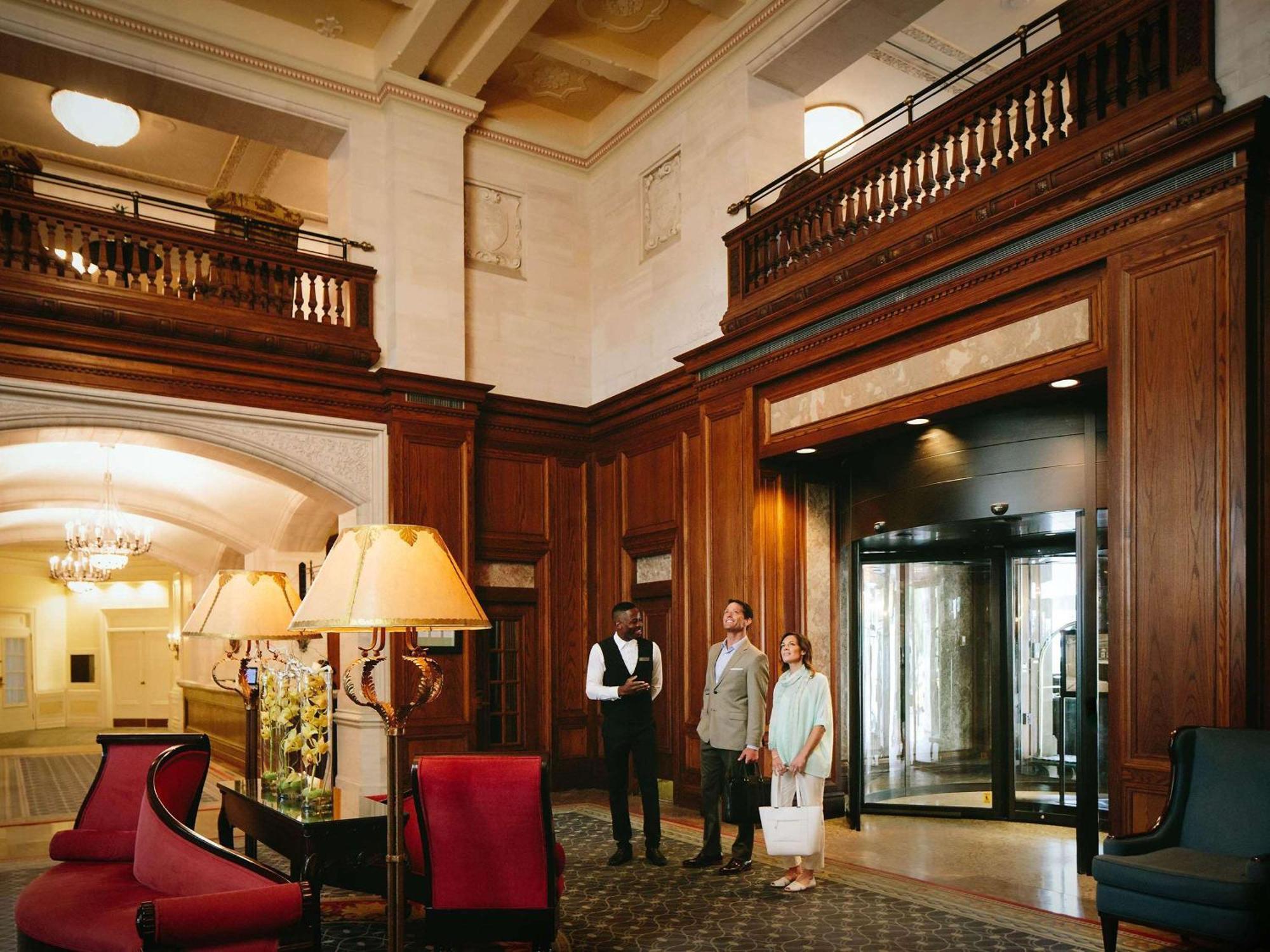 Fairmont Hotel Macdonald Edmonton Extérieur photo