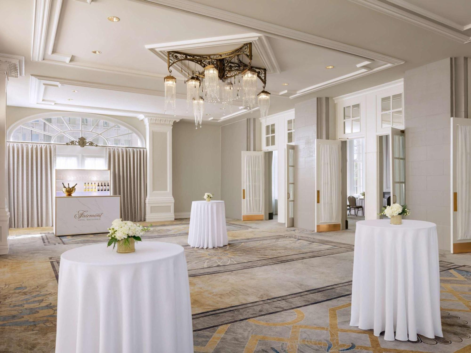 Fairmont Hotel Macdonald Edmonton Extérieur photo